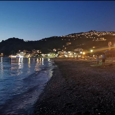 Markamar Loutraki  المظهر الخارجي الصورة